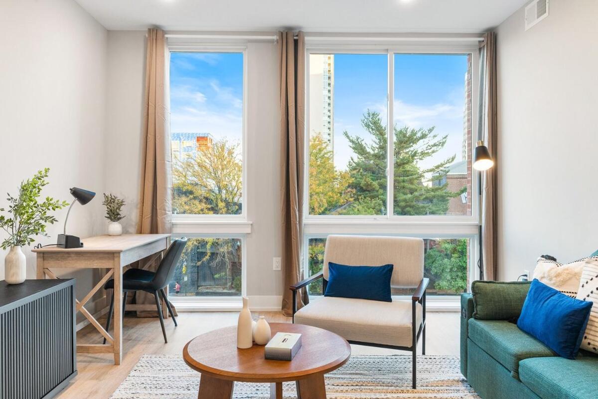 5 Mins To Old Town! Sleeps 4! With Rooftop Views! Apartment *