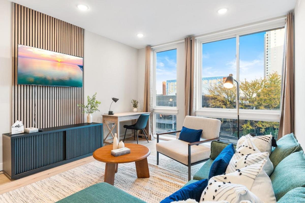 5 Mins To Old Town! Sleeps 4! With Rooftop Views! Apartment *